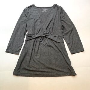 Motherhood Maternity Size Medium Heather Gray Twist Front Top
